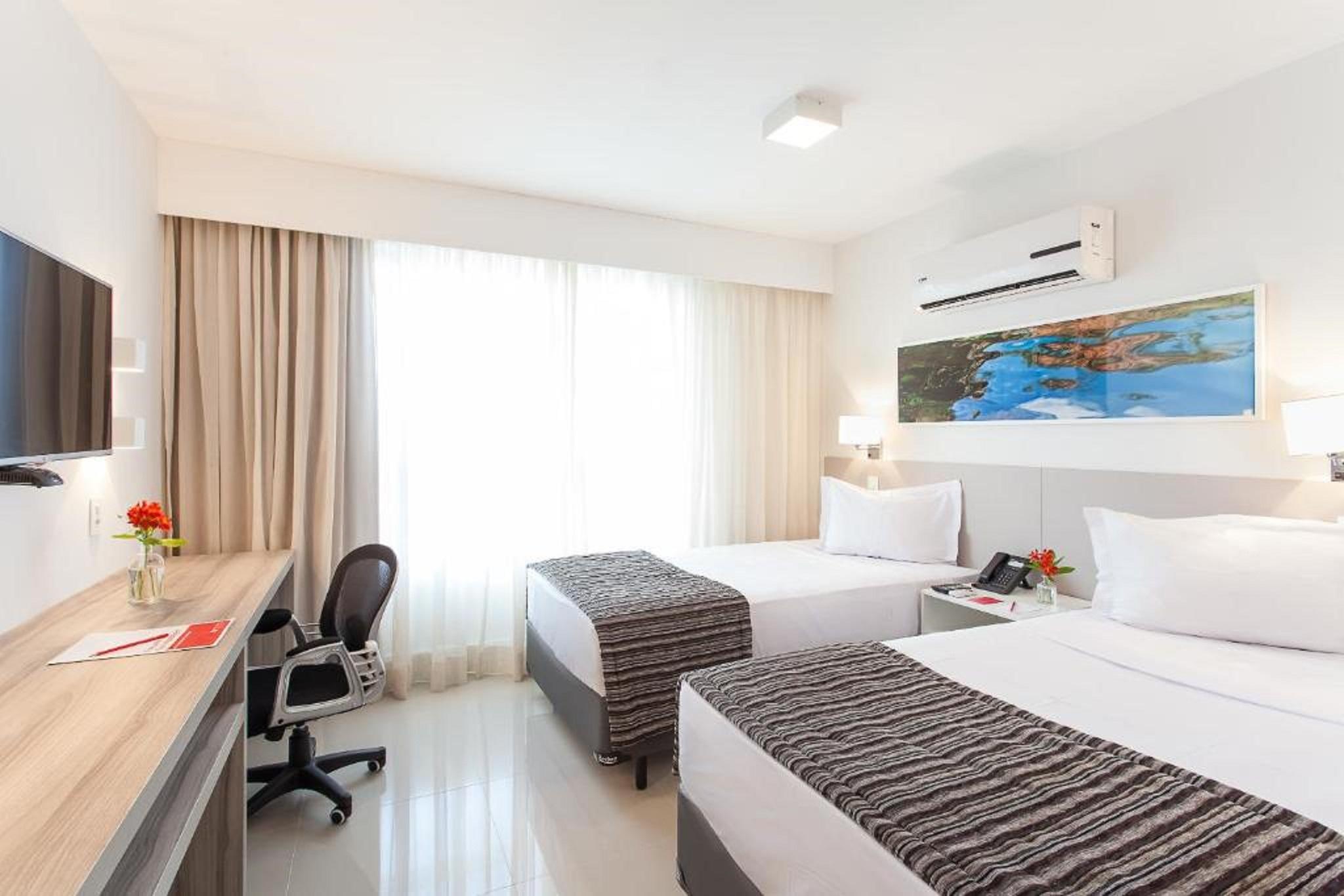 Ramada Hotel & Suites Campos Pelinca Campos dos Goytacazes Ngoại thất bức ảnh
