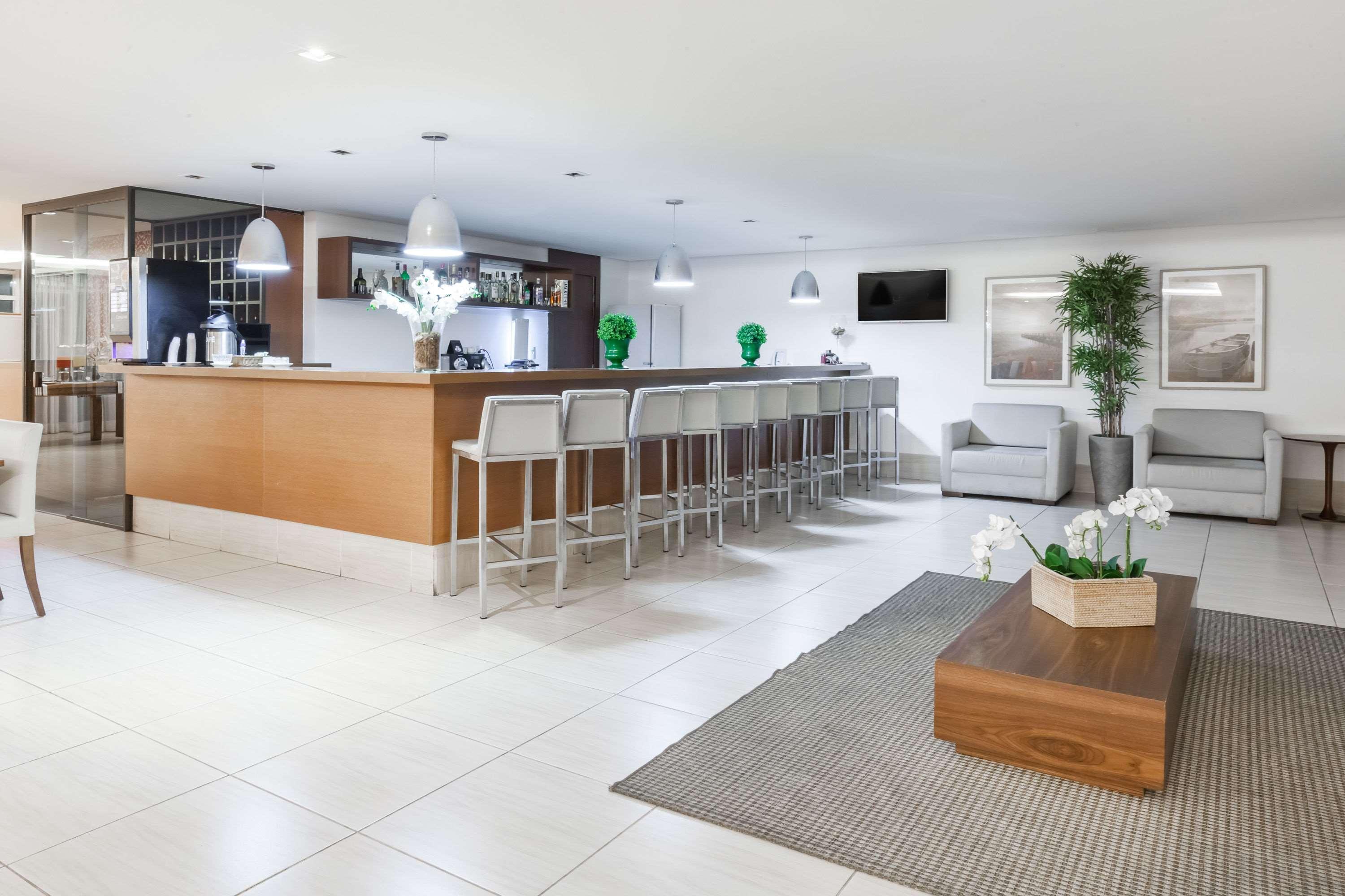 Ramada Hotel & Suites Campos Pelinca Campos dos Goytacazes Ngoại thất bức ảnh