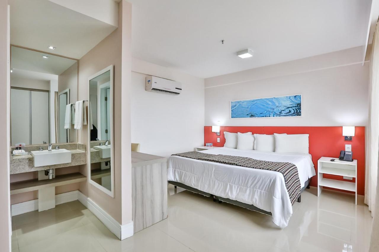 Ramada Hotel & Suites Campos Pelinca Campos dos Goytacazes Ngoại thất bức ảnh