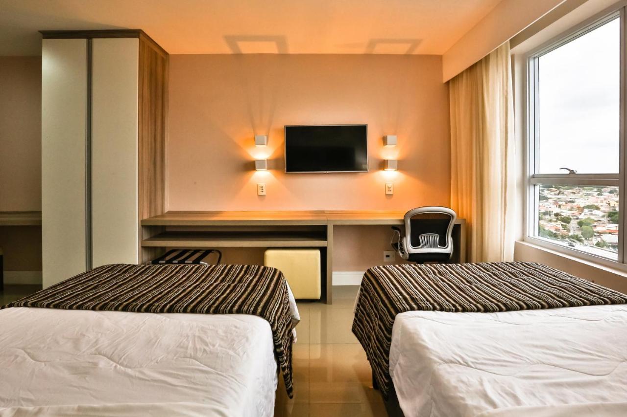Ramada Hotel & Suites Campos Pelinca Campos dos Goytacazes Ngoại thất bức ảnh