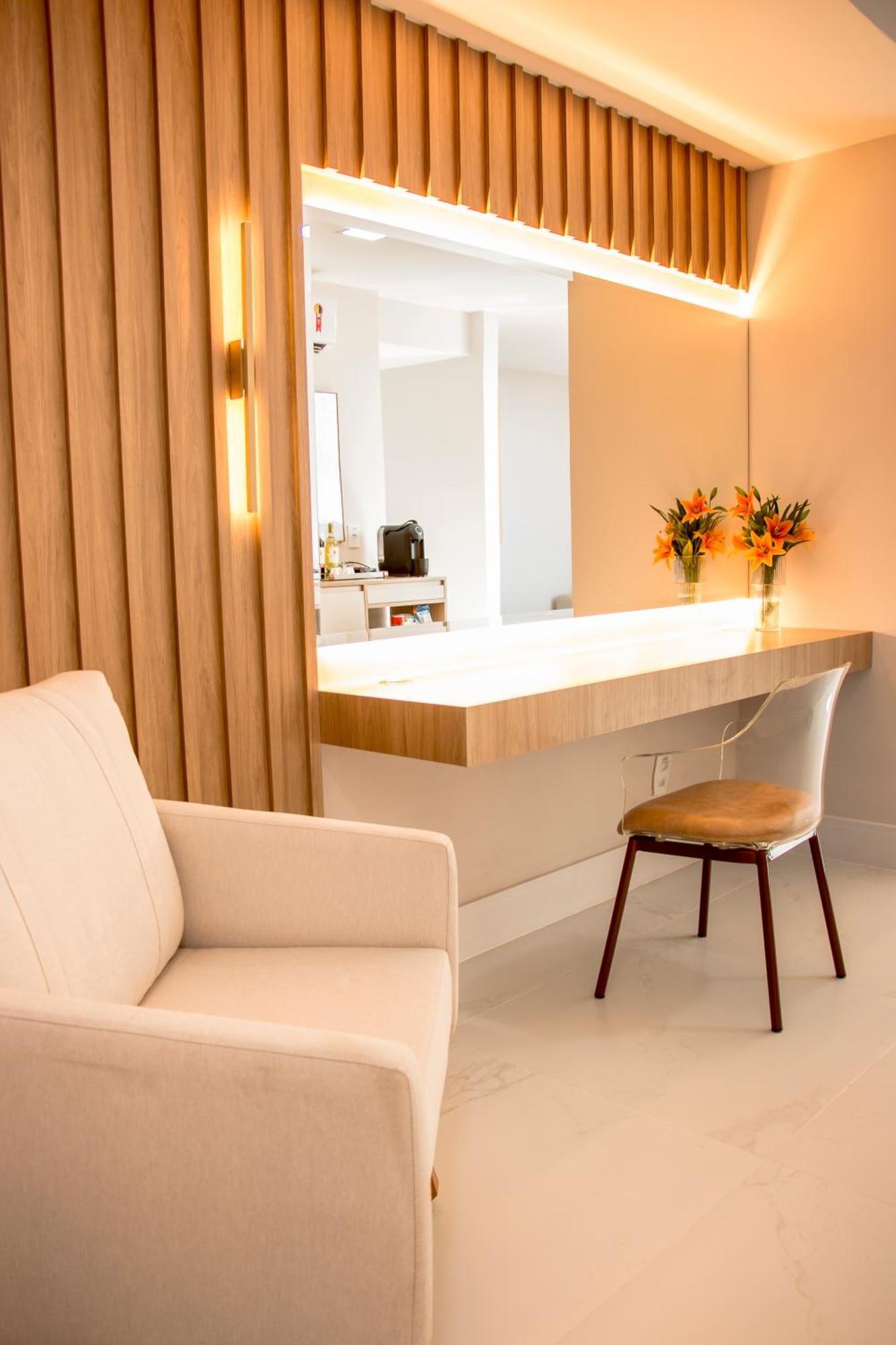 Ramada Hotel & Suites Campos Pelinca Campos dos Goytacazes Ngoại thất bức ảnh