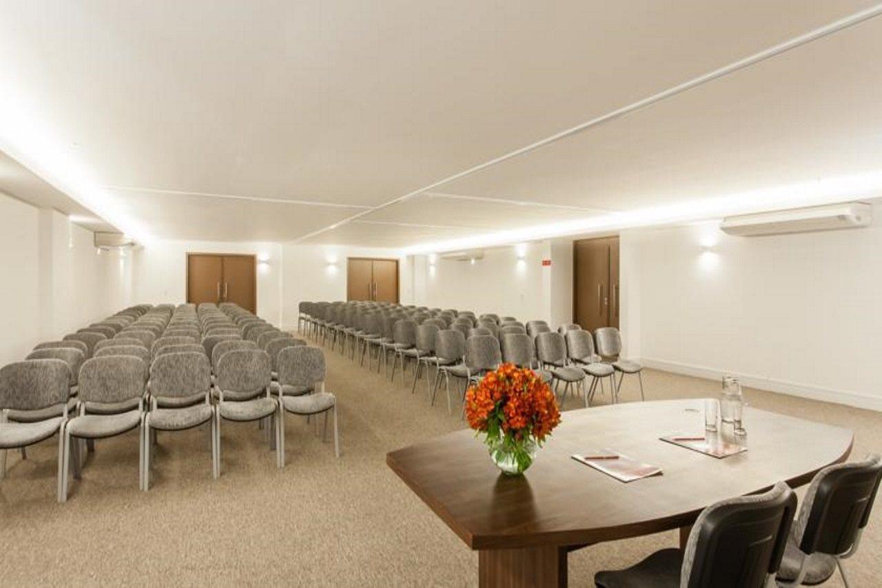 Ramada Hotel & Suites Campos Pelinca Campos dos Goytacazes Ngoại thất bức ảnh