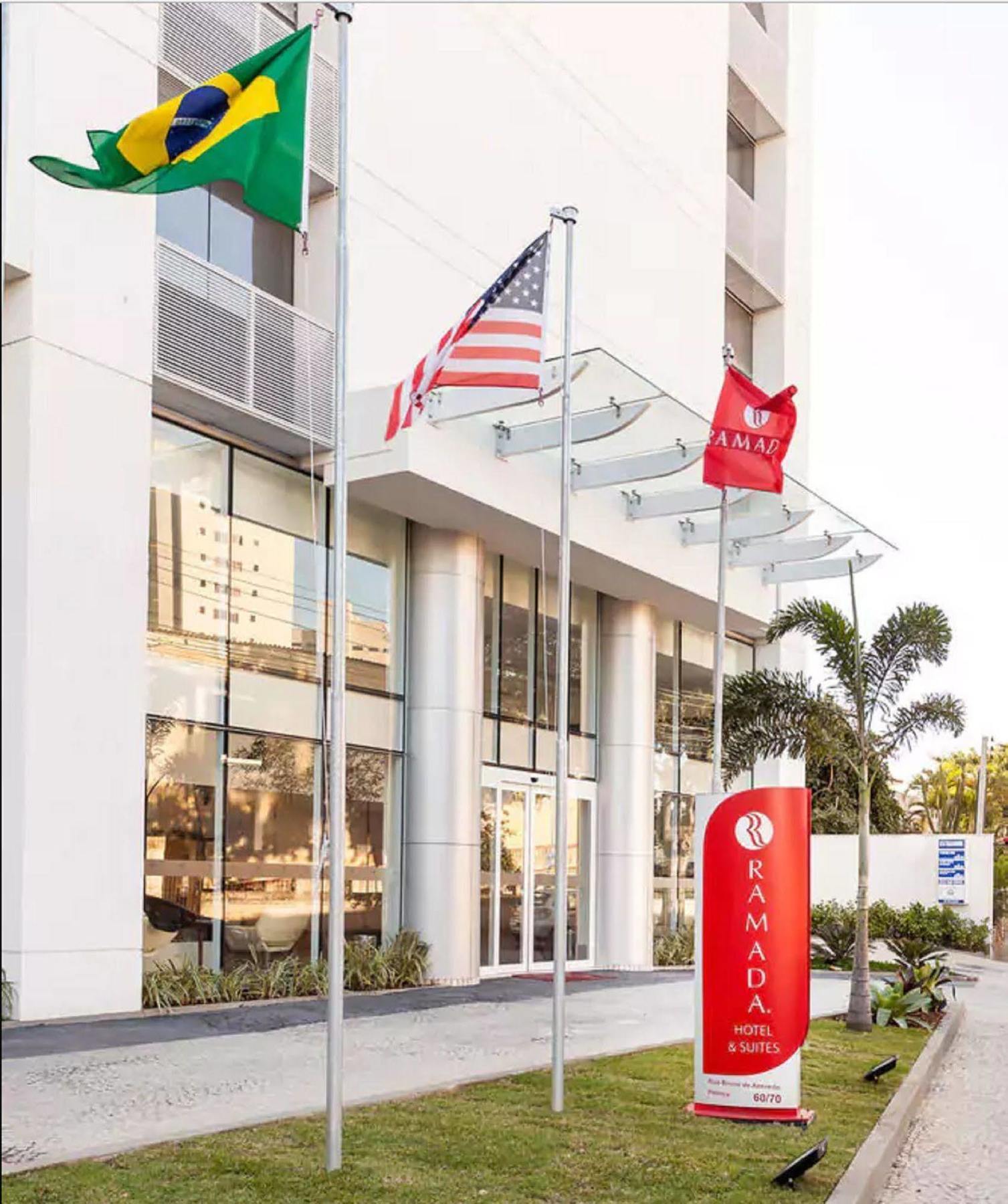 Ramada Hotel & Suites Campos Pelinca Campos dos Goytacazes Ngoại thất bức ảnh